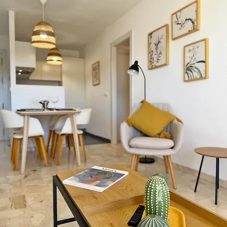 Apartment Sunny & Modern
